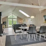 Dea - 850m From The Sea By Interhome Hejls