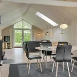 Dea - 850m From The Sea By Interhome