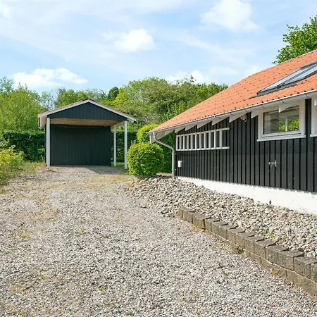 Dea - 850m From The Sea By Interhome * Hejls