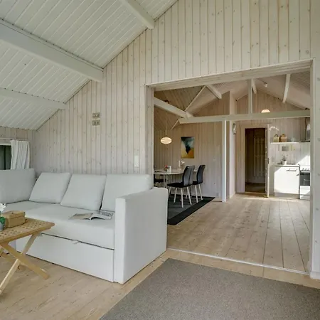 Dea - 850m From The Sea By Interhome Hejls
