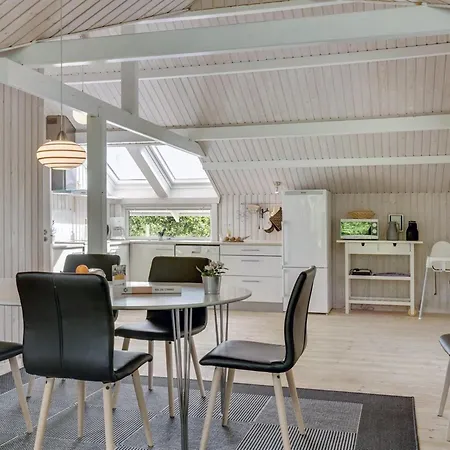 Dea - 850m From The Sea By Interhome Feriehus Hejls