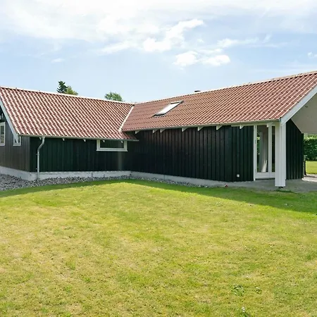 Dea - 850m From The Sea By Interhome Feriehus