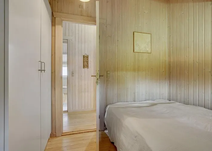 Dea - 850m From The Sea By Interhome