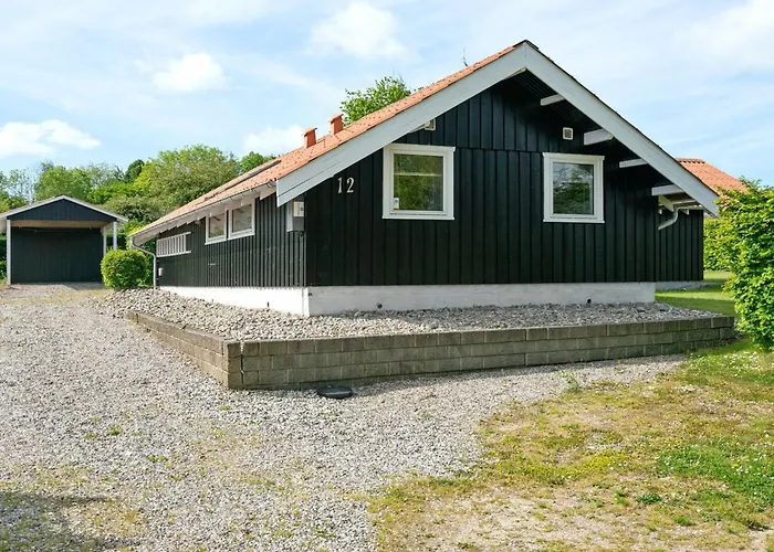 Holiday home Dea - 850m From The Sea By Interhome Hejls