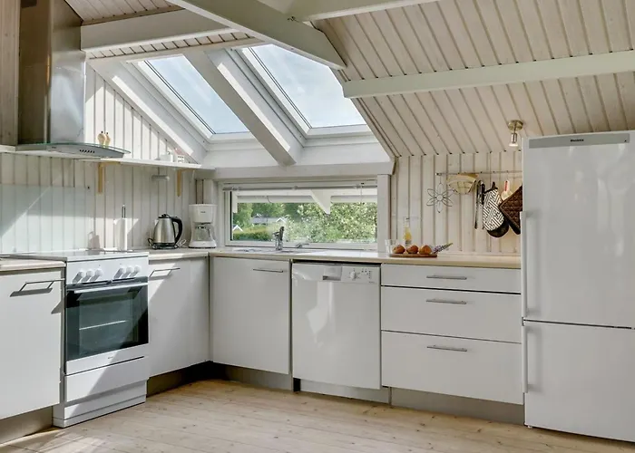 Holiday home Dea - 850m From The Sea By Interhome *